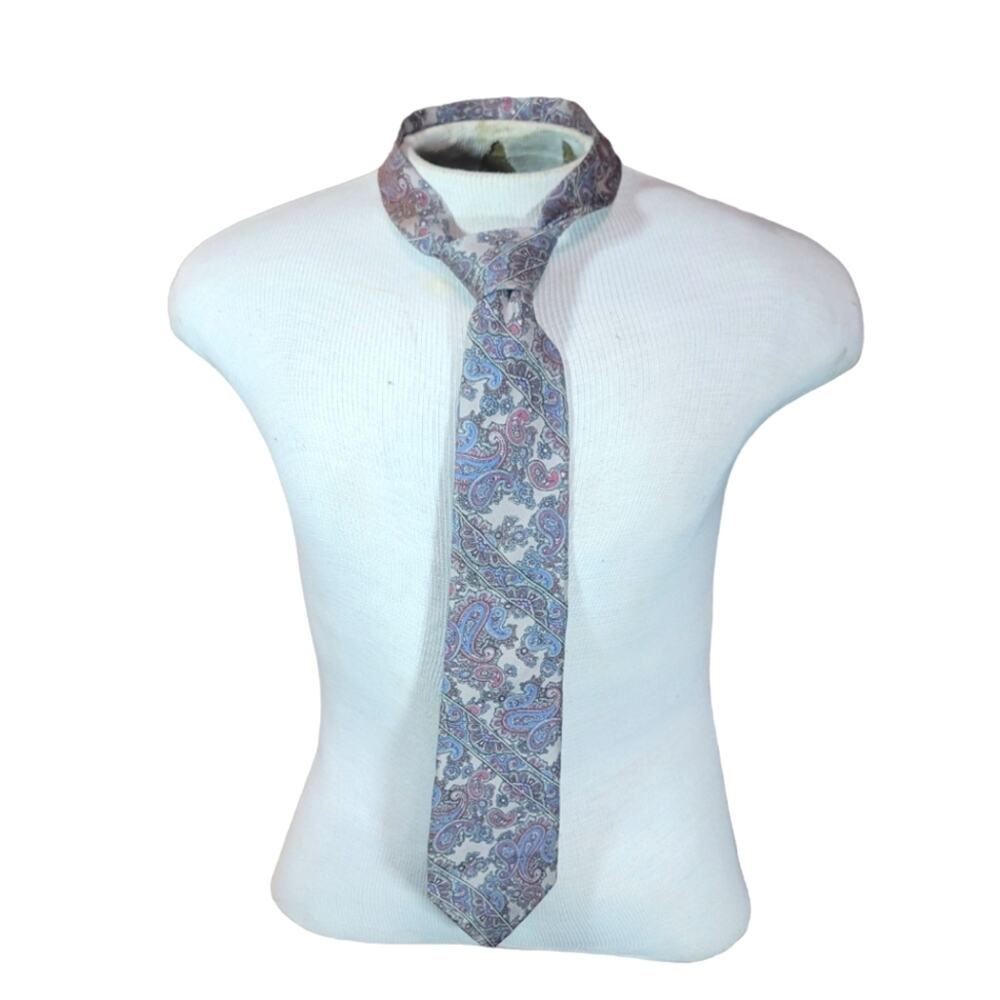 Vintage Christian Dior 100% Silk Paisley tie